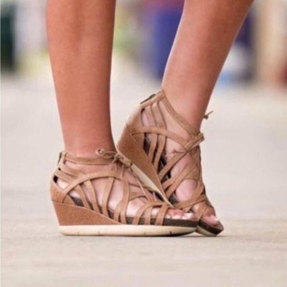 OTBT Nomadic Leather Lace Up Gladiator Open Toe Wedge Sandals Hickory Size 6.5 - Picture 2 of 6